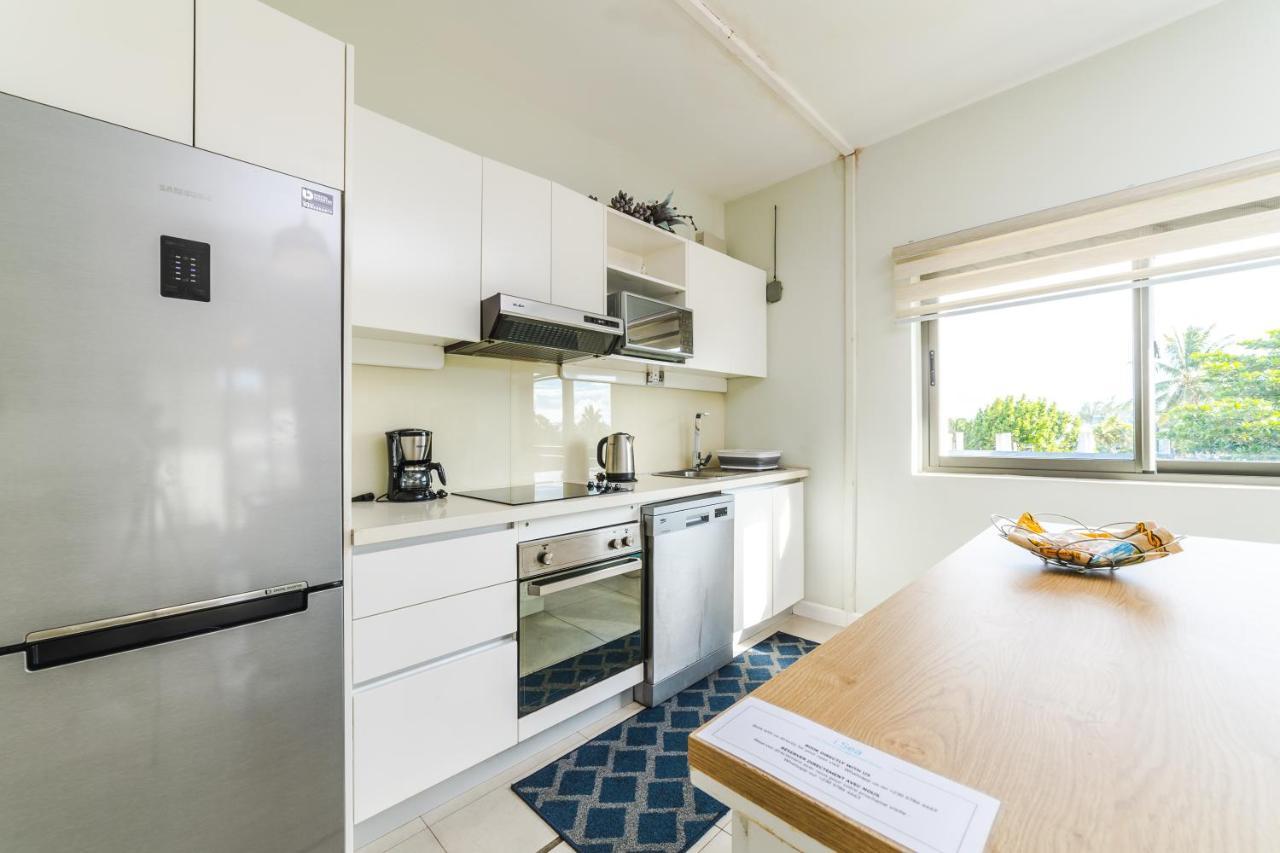 Beachcove Apartment 9 In Pereybere Pereybere Beach Екстер'єр фото